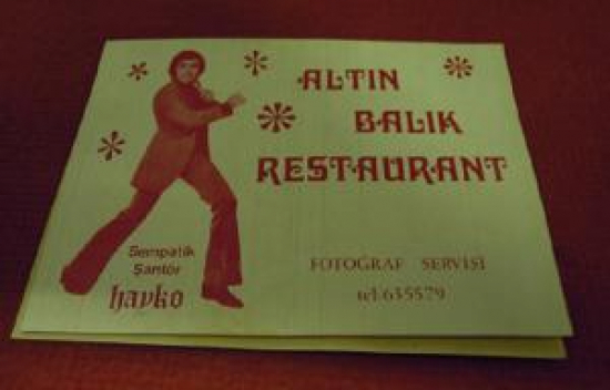 ALTIN BALIK RESTAURANT FOTOĞRAF SERVİSİ SEMPATİK ŞANTÖR HAYKO KARTON KAPAKLI SİYAH BEYAZ ANI FOTOĞRAF