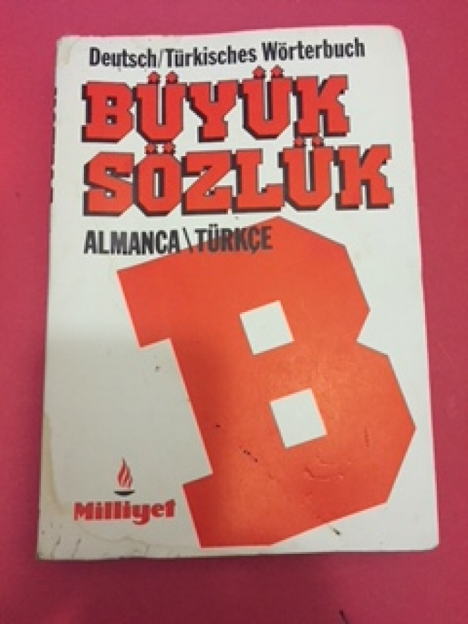 BÜYÜK SÖZLÜK ALMANCA TÜRKÇE MİLLİYET YAYINLARINDAN