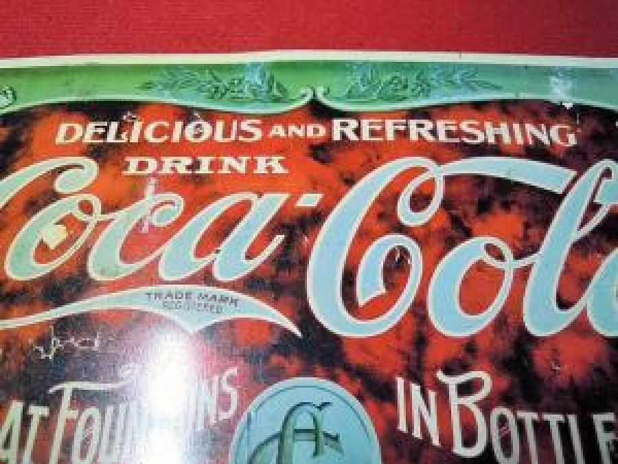 thumbDELICIOUS AND REFRESHING DRING COCA COLA TRADE MARK REGISTERED 5 AT FOUNTAINS IN BOTTLES 5 REKLAM TENEKE TABELA