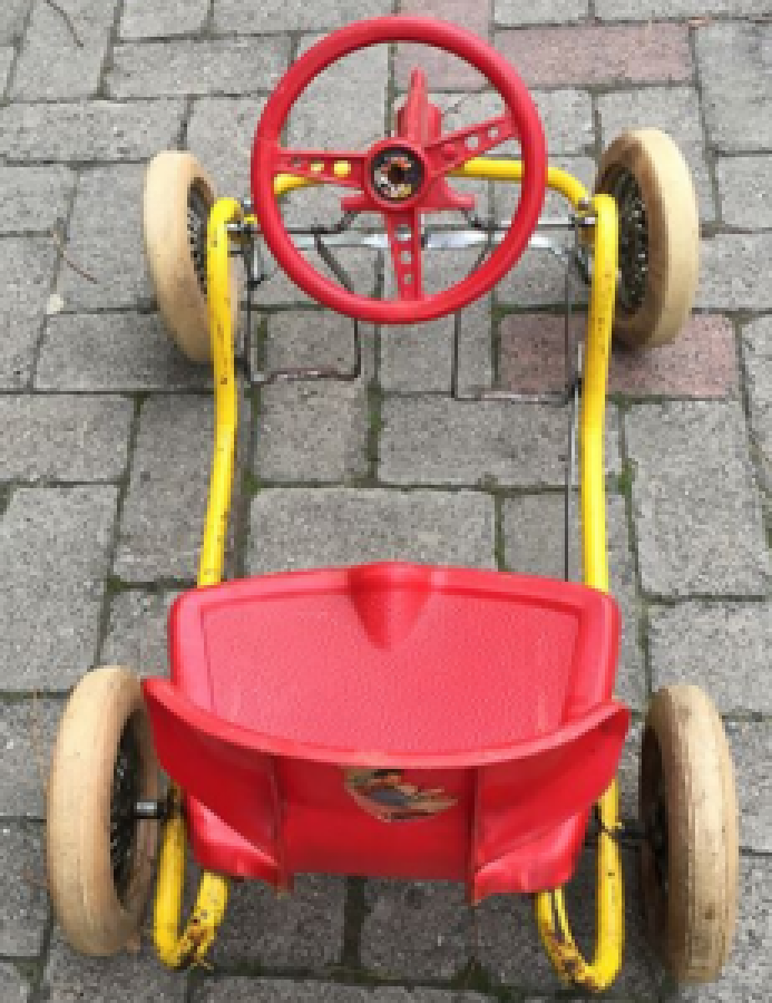 thumbPEDALLI 4 TEKER DİREKSİYONLU BİSİKLET İTALYAN MALI 1960 MODEL PEDAL CAR