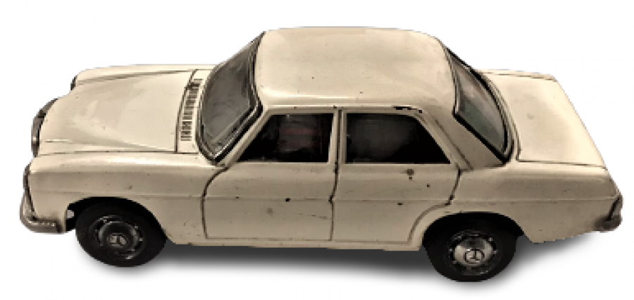 thumbTENEKE OYUNCAK PİLLİ MERCEDES ARABA 113 KASA 1975 MODEL