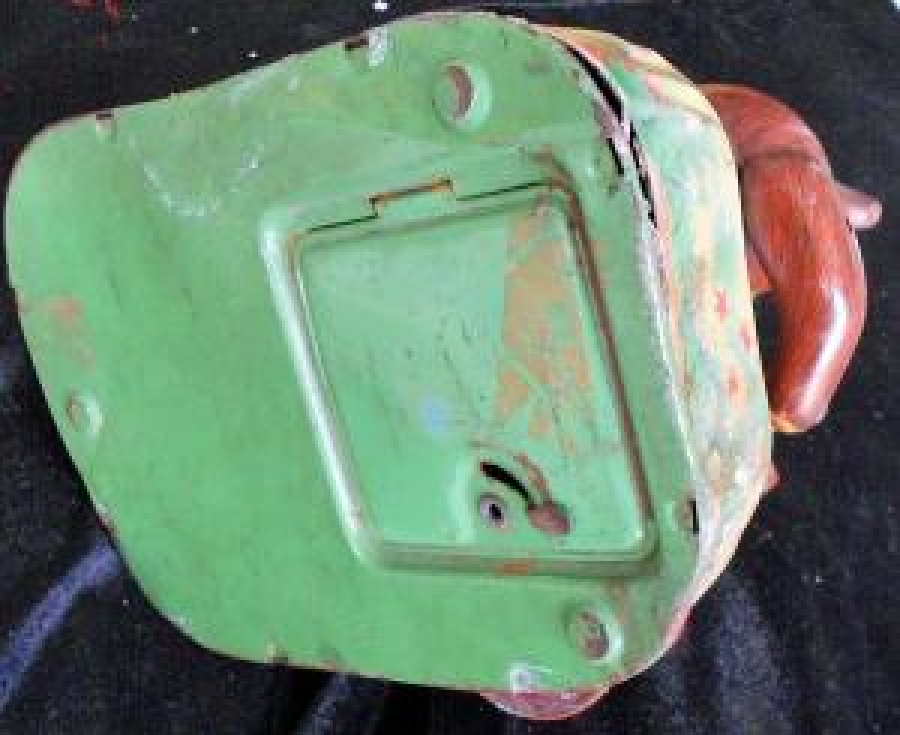 thumbTRAMPET ÇALAN TENEKE OYUNCAK AYI ÜRÜN PİLLE ÇALIŞIR 1960