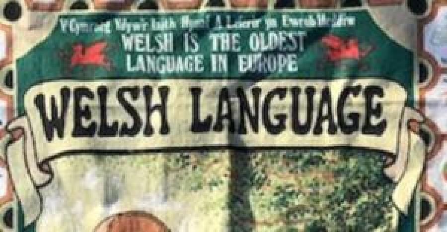 thumbWELSH LANGUAGE GALLER DİLİNDE EN ÇOK KULLANILAN KALIP KELİMELERDEN OLUŞAN ALFABE